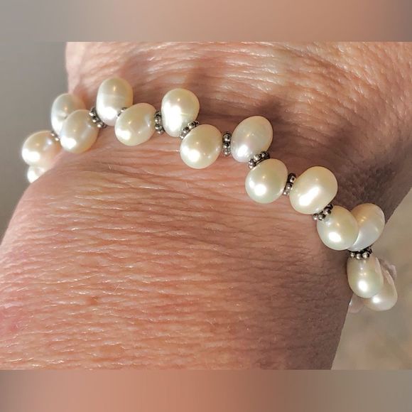 925 Pearl with black sapphire bootie charm bracelet 7 1/4” - Picture 7 of 11